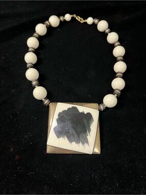 Vintage Japan MCM Hand-Painted Porcelain Statement Necklace 1794